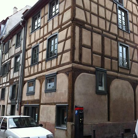 Appartements Au-Dessus Du... Strasbourg Ngoại thất bức ảnh